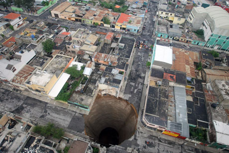 Guatemala Sinkholes on What Is Considered Rapid Sinkhole Observe Sinkhole Limestone To Record
